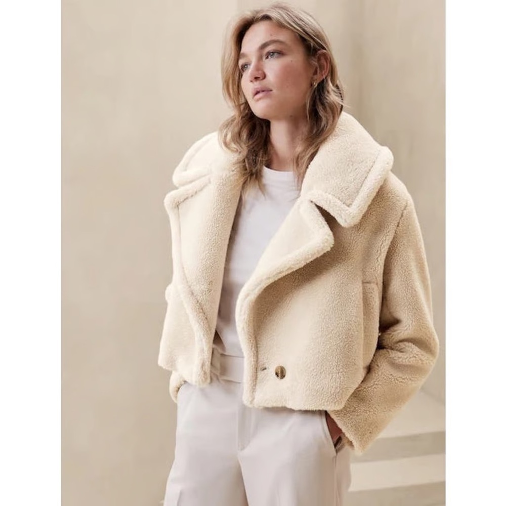 Cropped Fuzzy Banana Republic Jacket